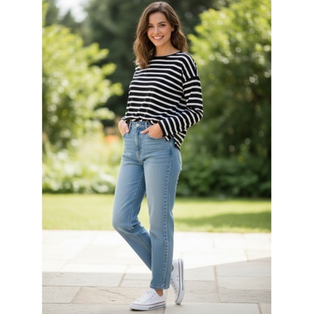 Love Alexa Junior Hi Low Cross Back Long Sleeve T-Shirt Size 10 Black/White